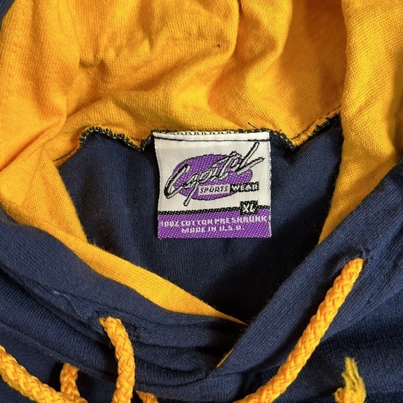 Vintage University of Michigan Hooded Single Stitch Shirt - Picture 5 of 5